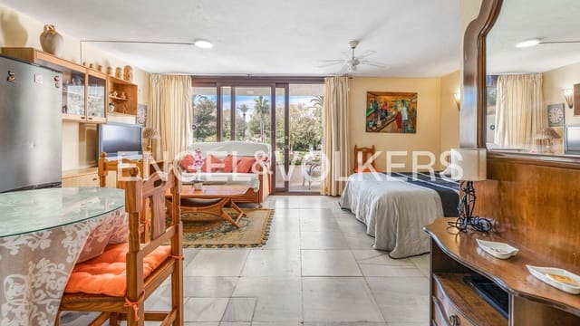 Apartamento para venda em Bahía Dorada, Estepona com piscina garagem - 175 000 € (Ref: 9872970)