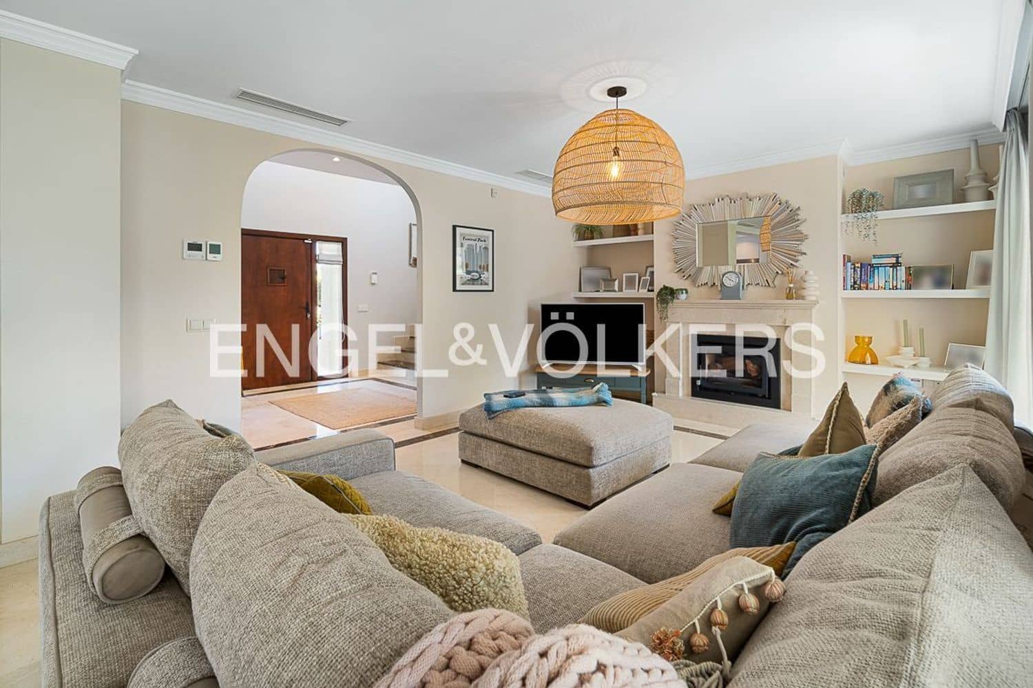 3 soverom Villa til salgs i Estepona med garasje - € 885 000 (Ref: 9872971)