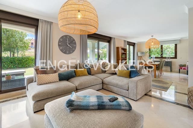 3 soverom Villa til salgs i Valle Romano Golf, Estepona med garasje - € 885 000 (Ref: 9872971)