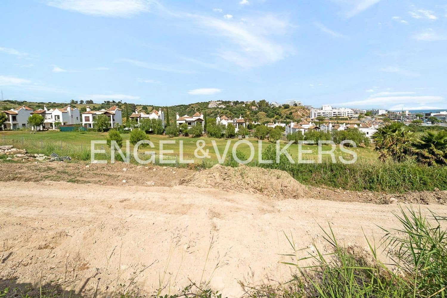 3 soverom Villa til salgs i Estepona med garasje - € 885 000 (Ref: 9872971)