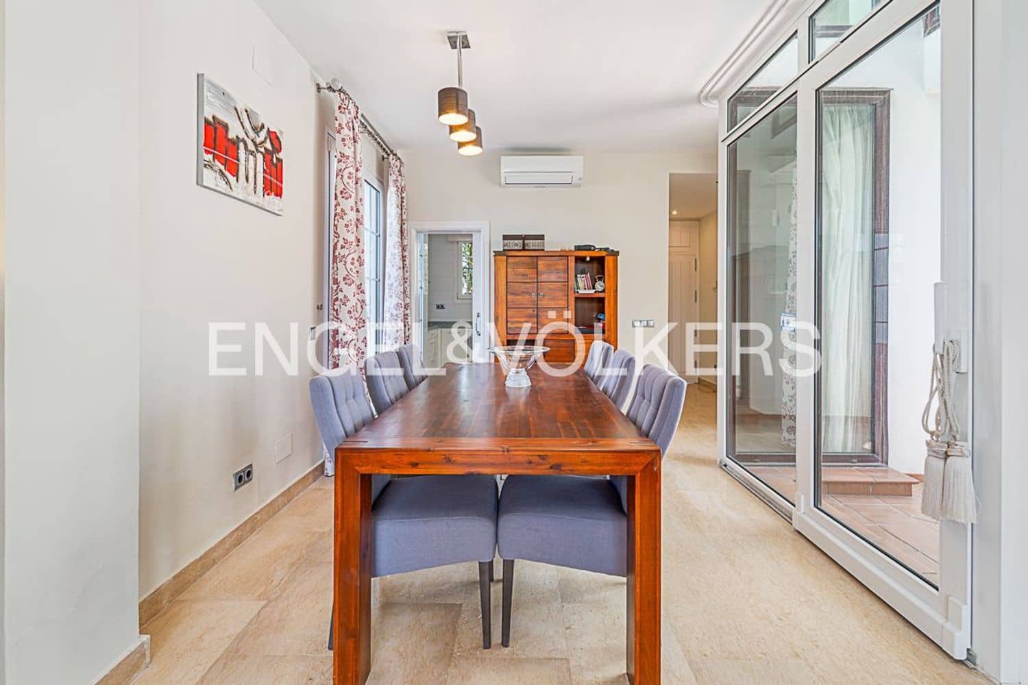 4 slaapkamer Villa te koop in Estepona met zwembad garage - € 1.200.000 (Ref: 9893724)