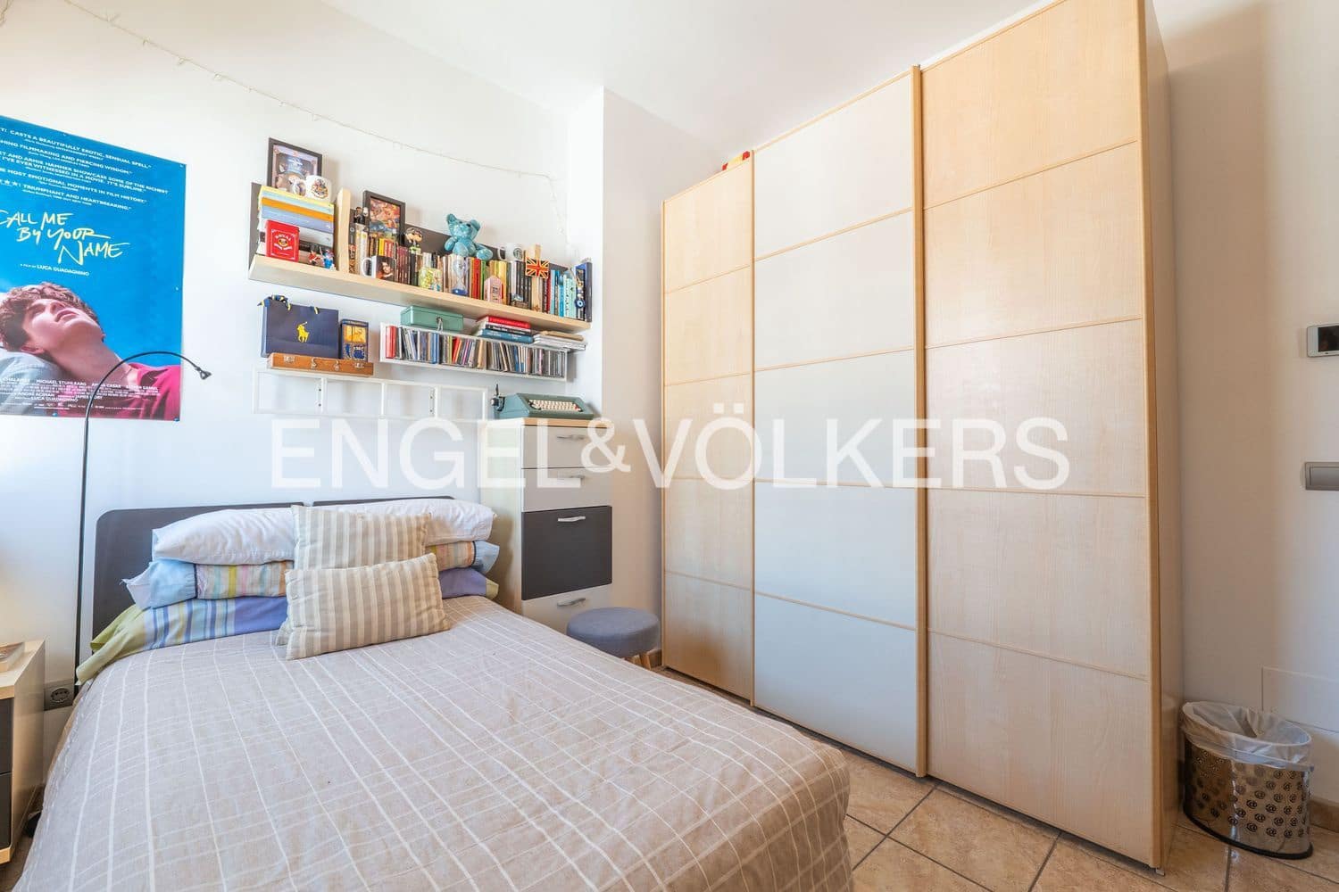 5 bedroom Villa for sale in Estepona with pool garage - € 1,700,000 (Ref: 9898895)