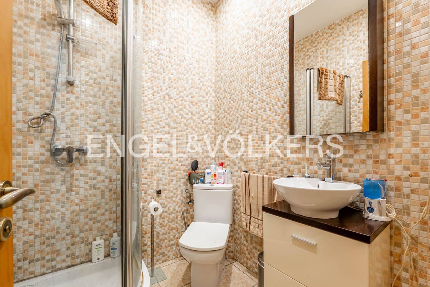 5 bedroom Villa for sale in Estepona with pool garage - € 1,700,000 (Ref: 9898895)