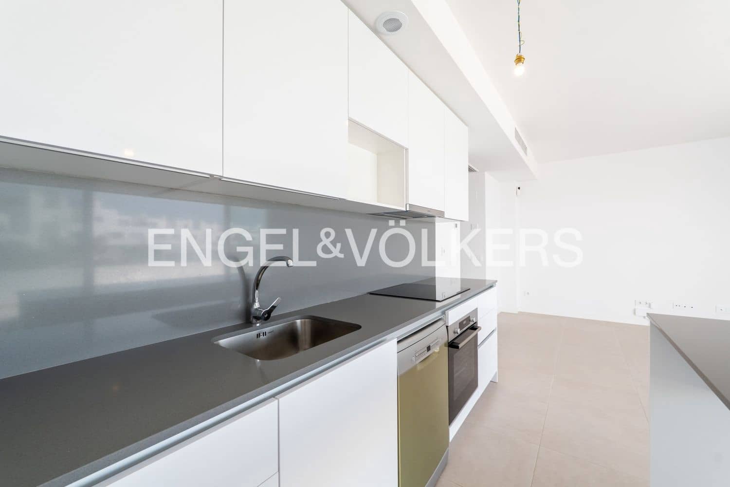 2 soveværelse Lejlighed til salg i Bel-Air med swimmingpool garage - € 460.000 (Ref: 9912521)