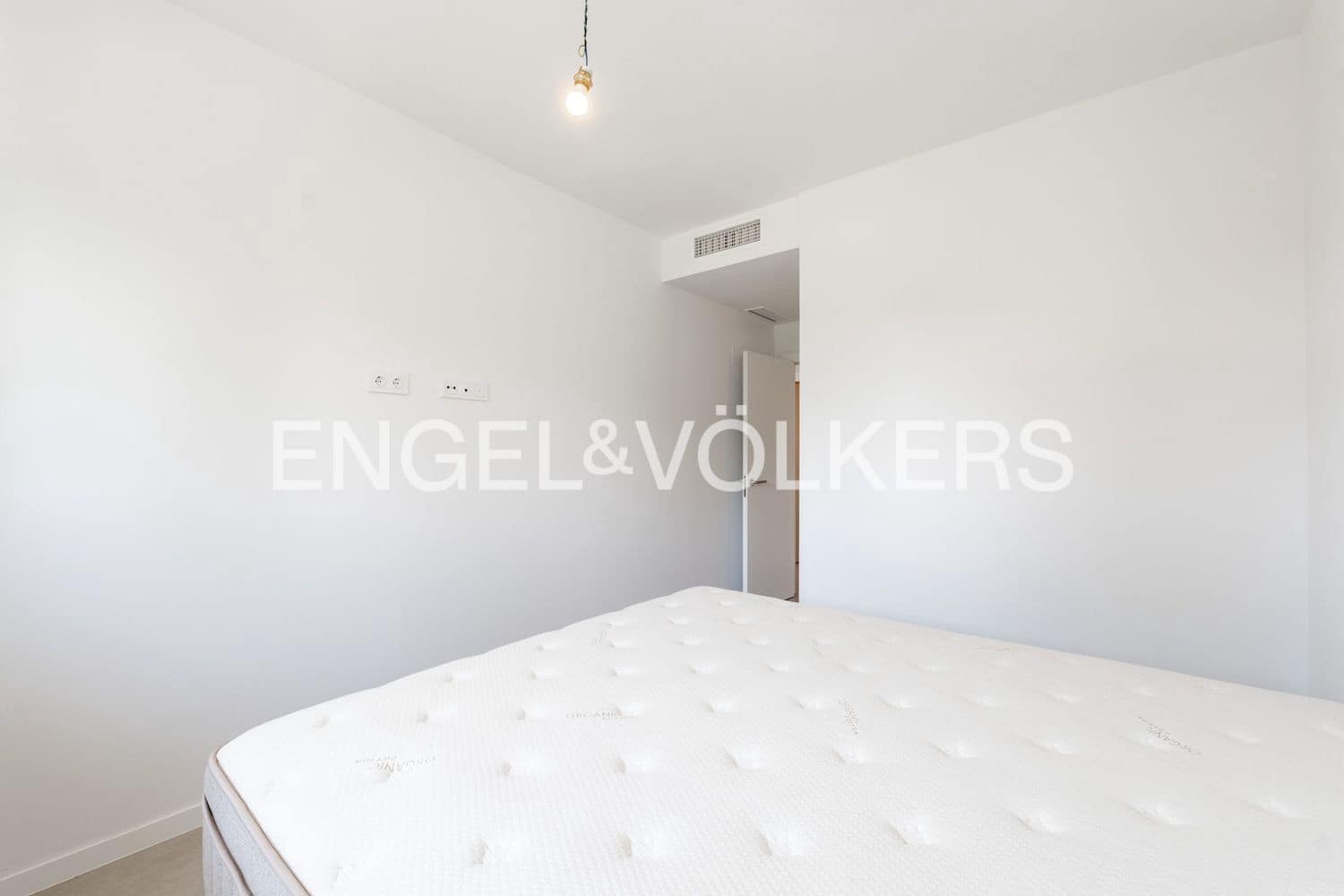 2 soveværelse Lejlighed til salg i Bel-Air med swimmingpool garage - € 460.000 (Ref: 9912521)