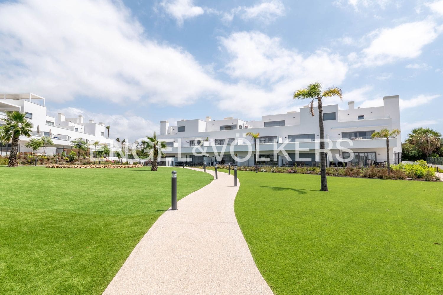 2 soveværelse Lejlighed til salg i Bel-Air med swimmingpool garage - € 460.000 (Ref: 9912521)