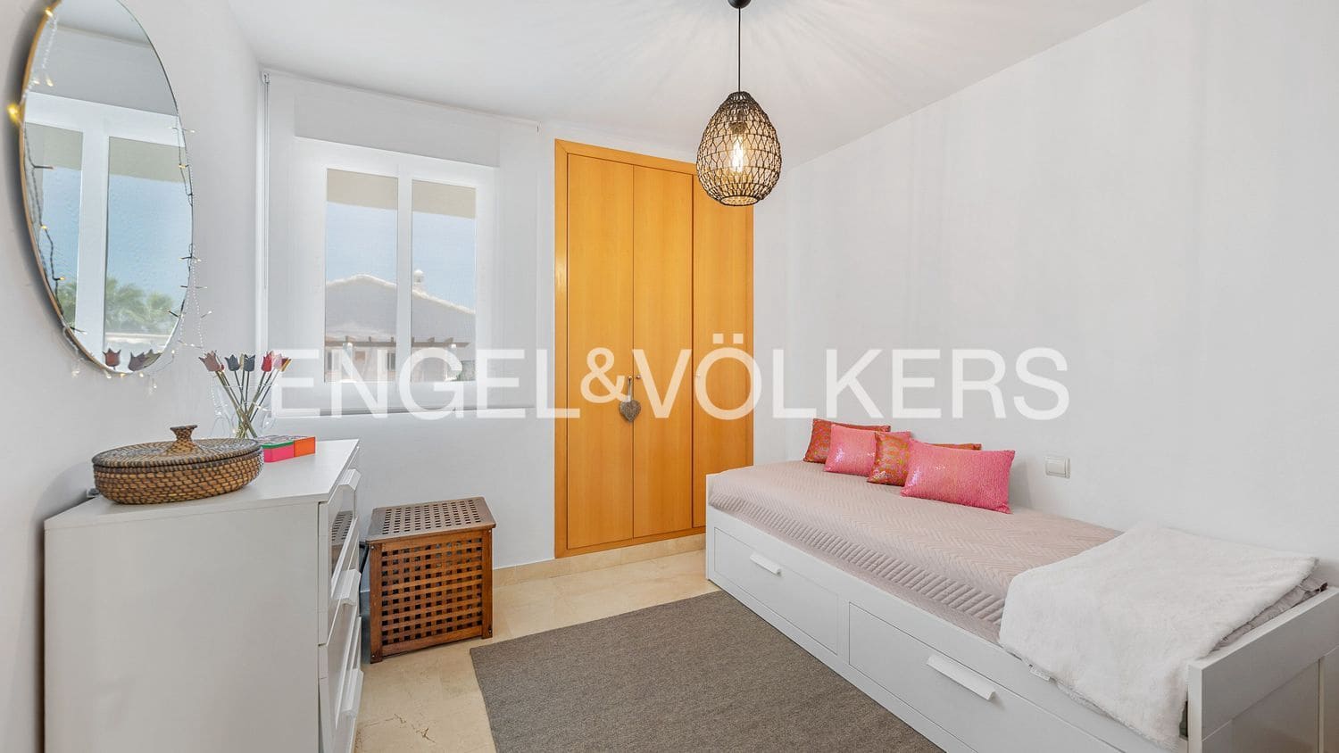 3 sypialnia Apartament na sprzedaż w Estepona z basenem garażem - 479 000 € (Ref: 9915261)