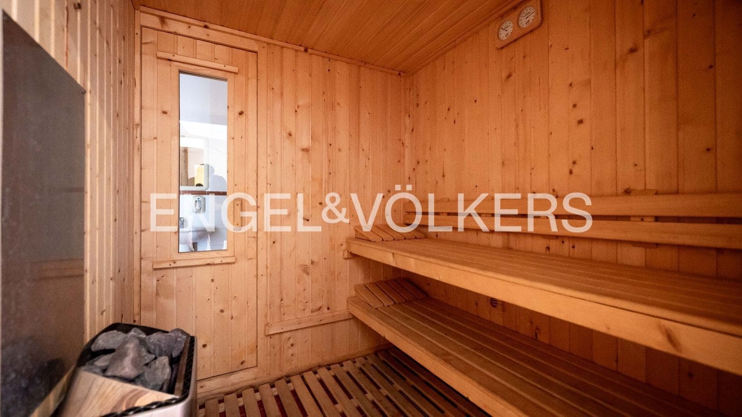 3 sypialnia Apartament na sprzedaż w Estepona z basenem garażem - 479 000 € (Ref: 9915261)