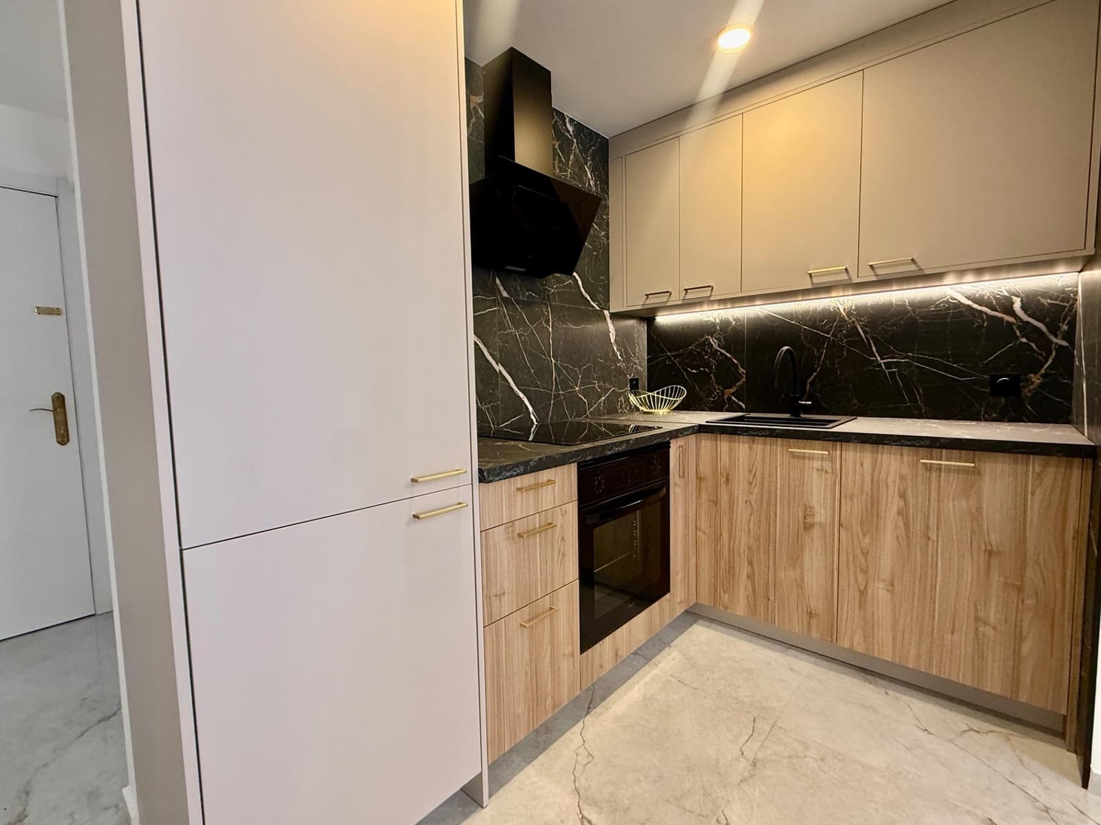 2 soverom Leilighet til salgs i Torrevieja med svømmebasseng - € 179 990 (Ref: 9759559)