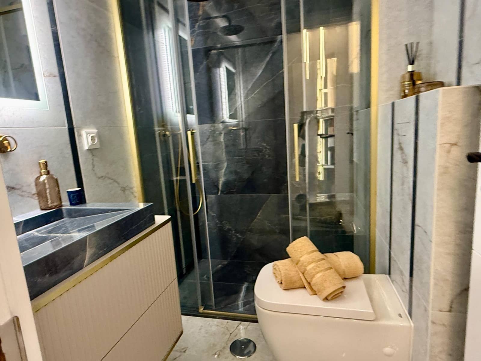 2 soverom Leilighet til salgs i Torrevieja med svømmebasseng - € 179 990 (Ref: 9759559)