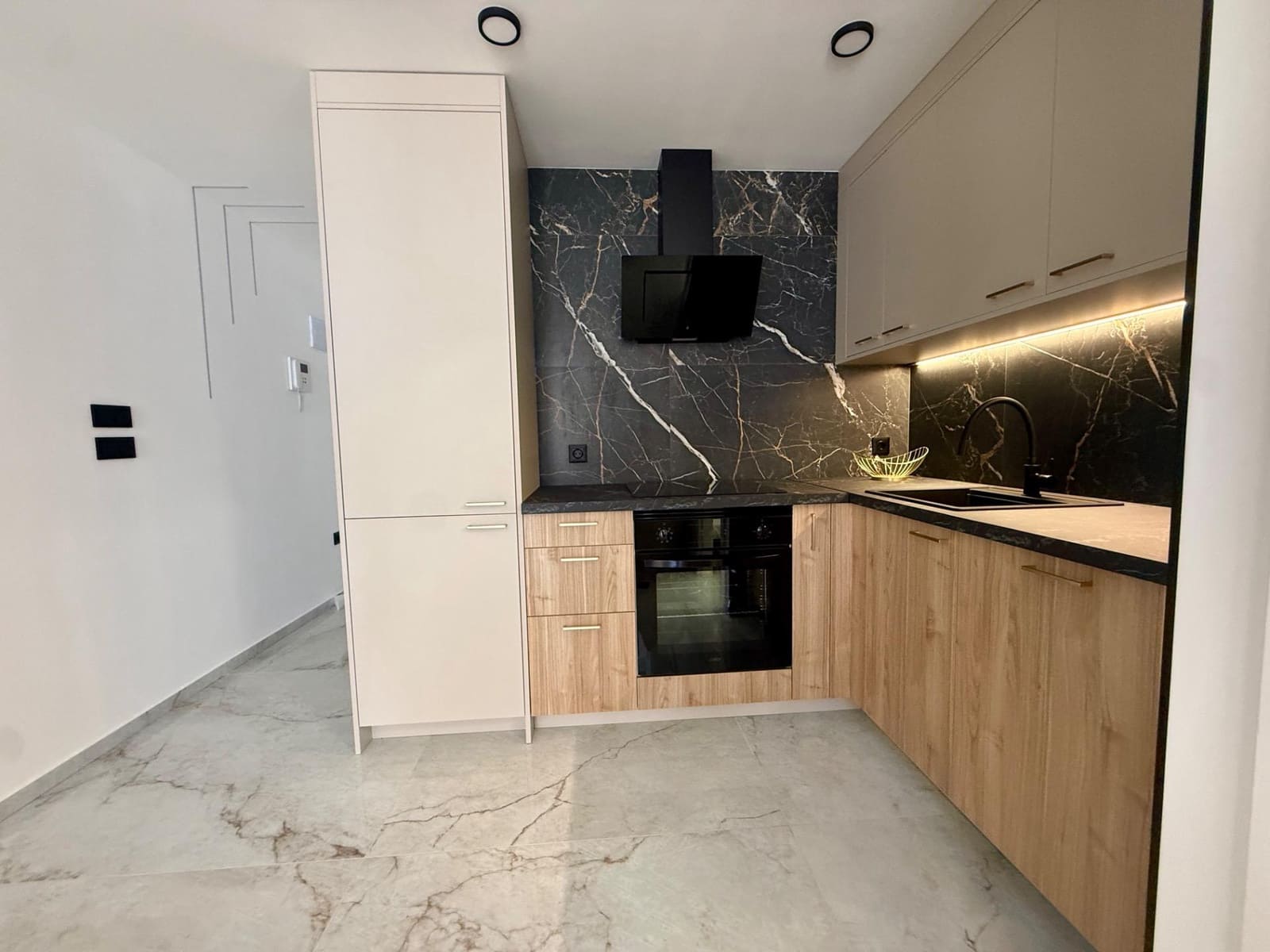 2 soverom Leilighet til salgs i Torrevieja med svømmebasseng - € 179 990 (Ref: 9759559)