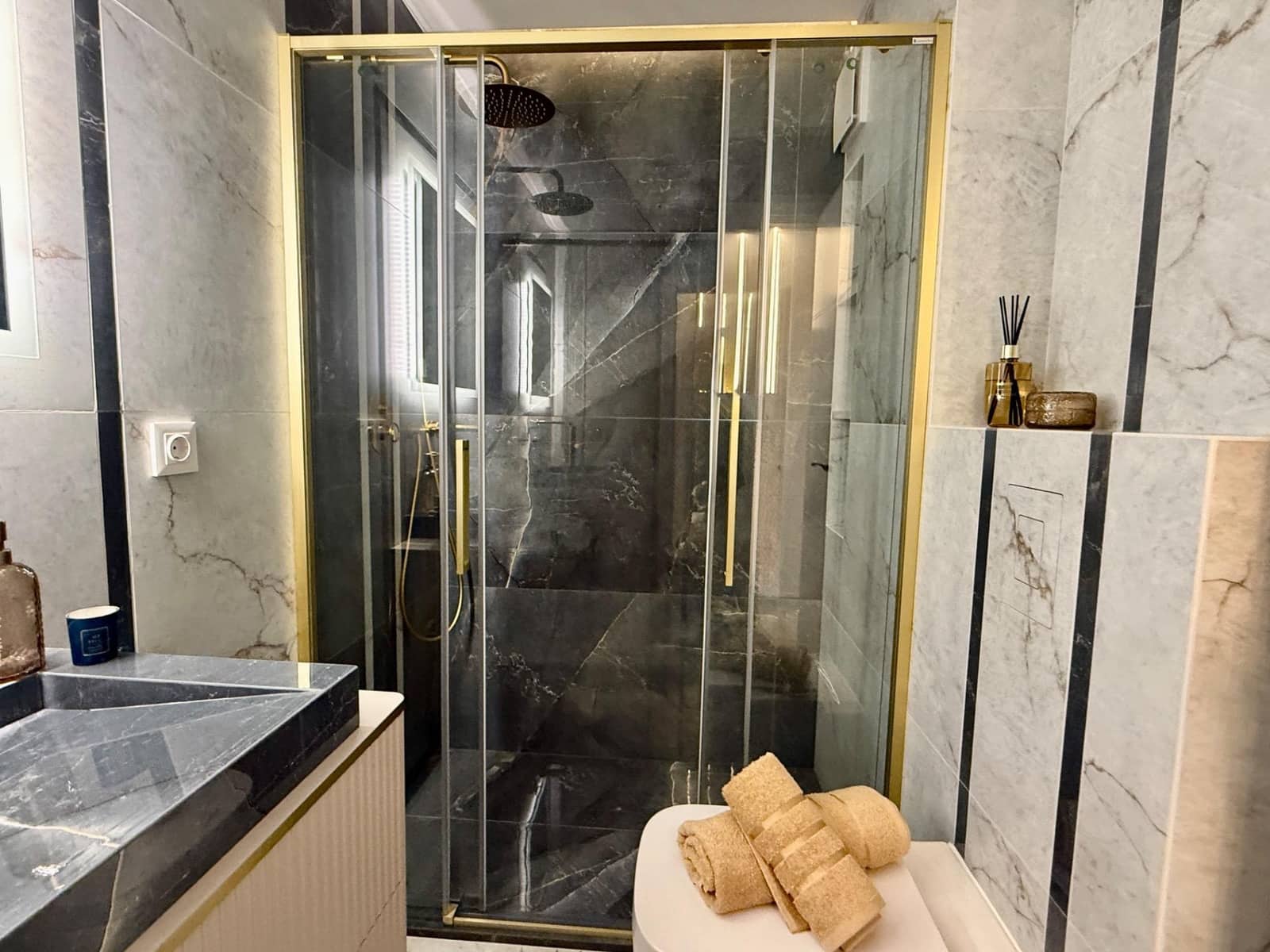 2 soverom Leilighet til salgs i Torrevieja med svømmebasseng - € 179 990 (Ref: 9759559)