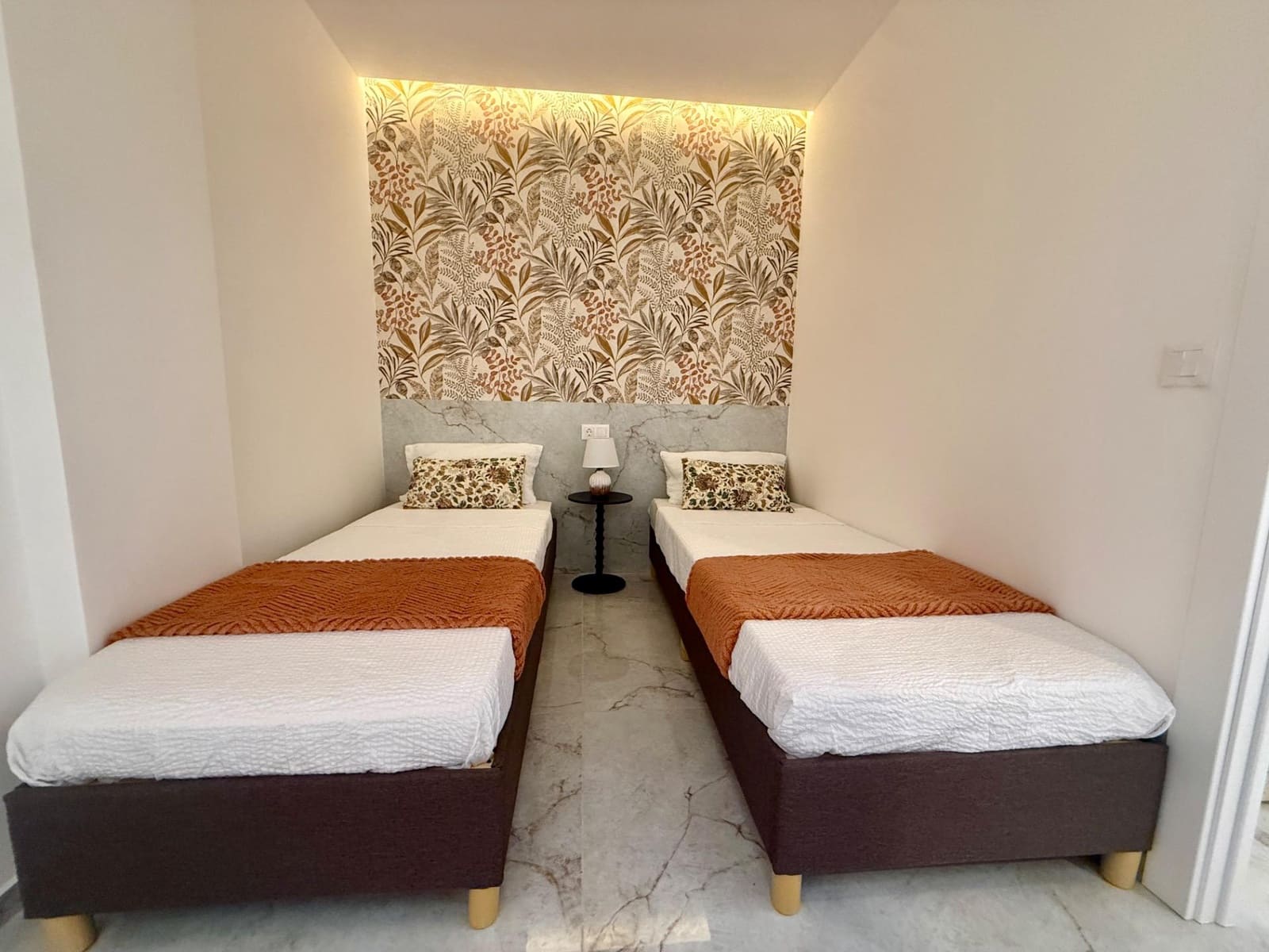 2 soverom Leilighet til salgs i Torrevieja med svømmebasseng - € 179 990 (Ref: 9759559)