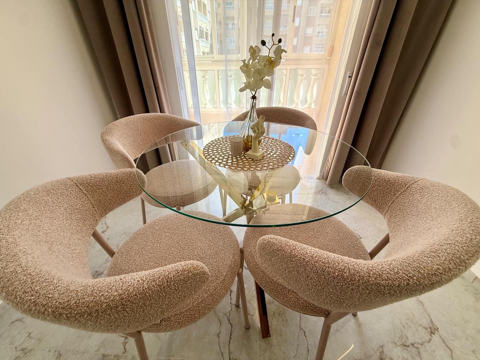 2 soverom Leilighet til salgs i Torrevieja med svømmebasseng - € 179 990 (Ref: 9759559)