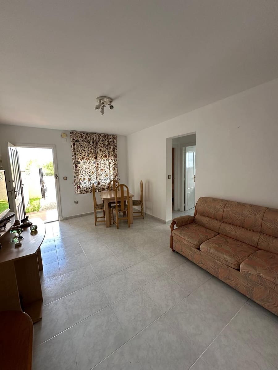 2 soveværelse Bungalow til salg i Torrevieja - € 120.000 (Ref: 9759560)