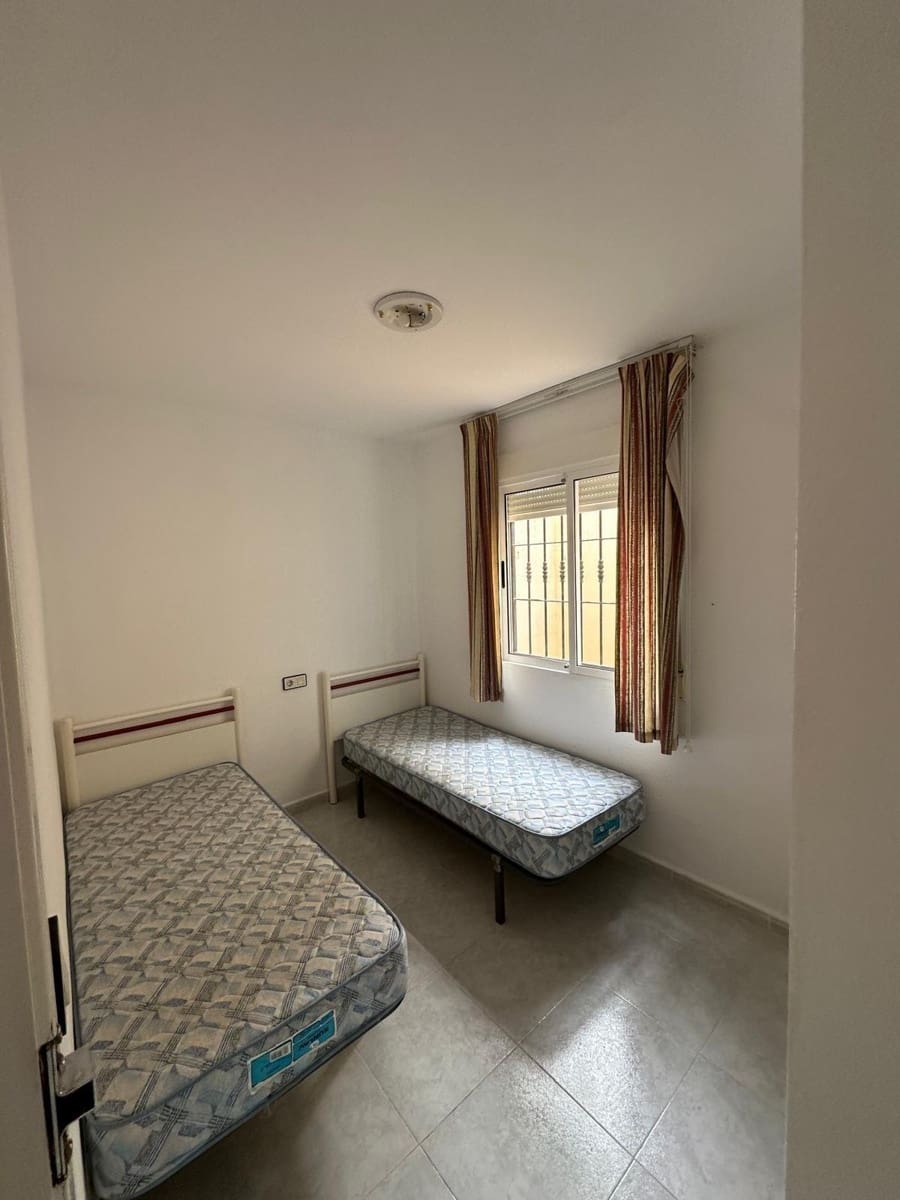 2 soveværelse Bungalow til salg i Torrevieja - € 120.000 (Ref: 9759560)