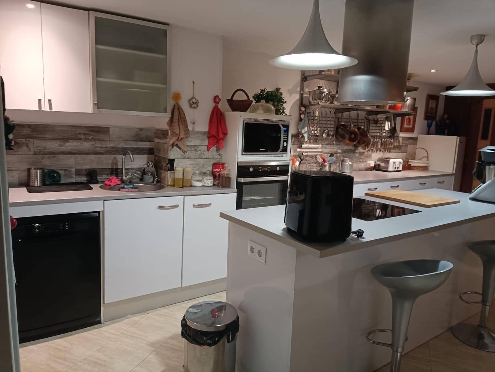 4 soverom Leilighet til salgs i Torrevieja med garasje - € 259 000 (Ref: 9759565)
