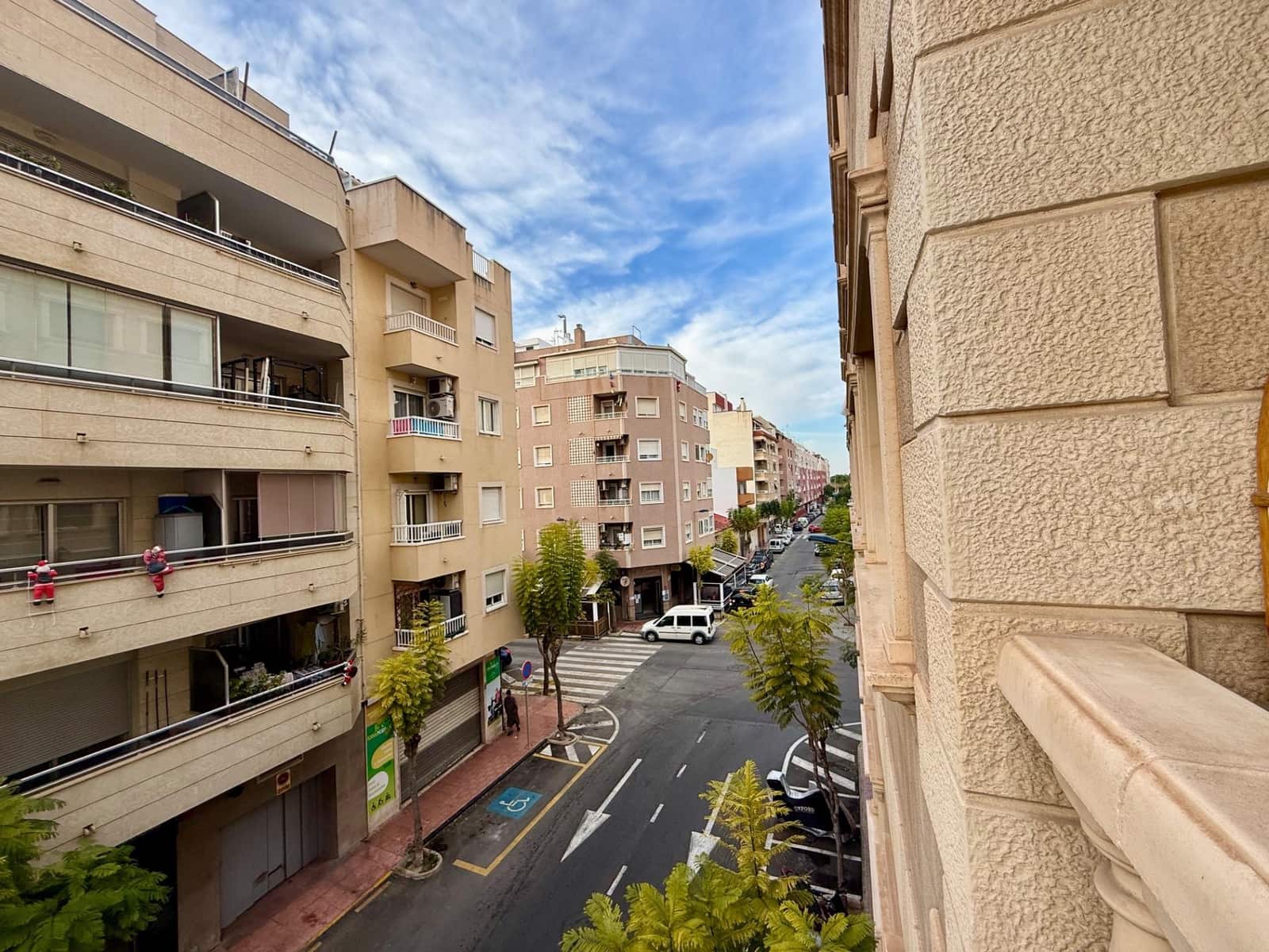 2 soverom Leilighet til salgs i Torrevieja - € 147 000 (Ref: 9759567)