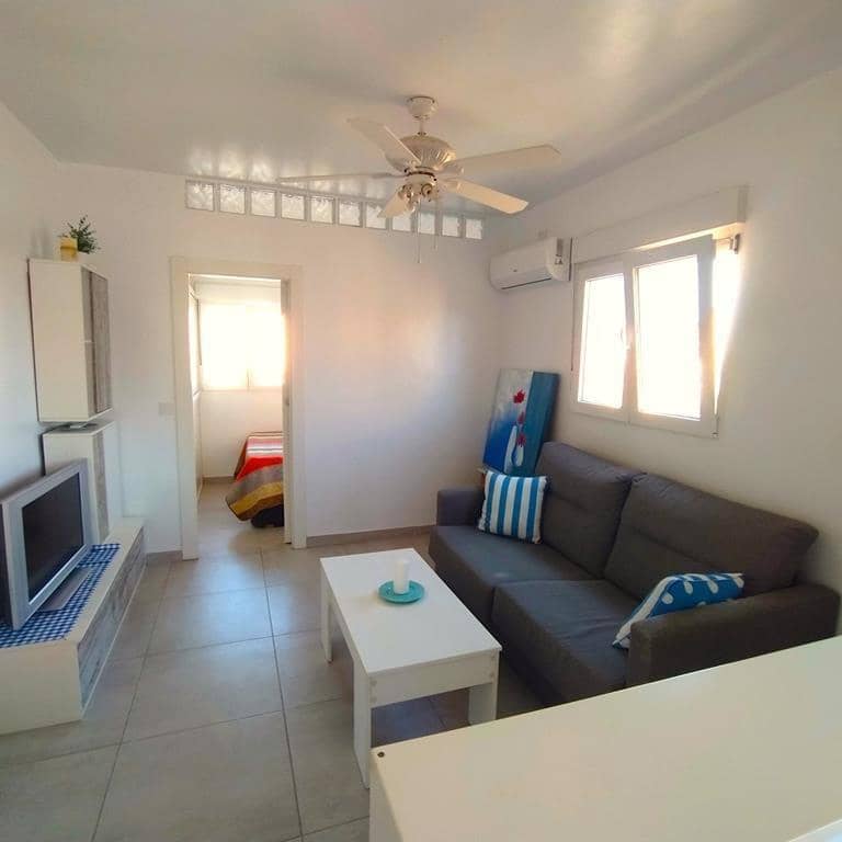 1 soverom Leilighet til salgs i Torrevieja - € 95 000 (Ref: 9759573)