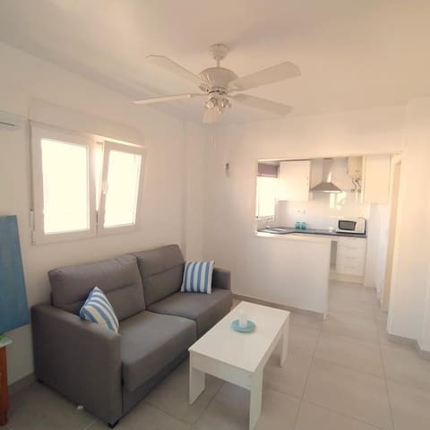 1 soverom Leilighet til salgs i Playa de los Náufragos, Torrevieja - € 95 000 (Ref: 9759573)