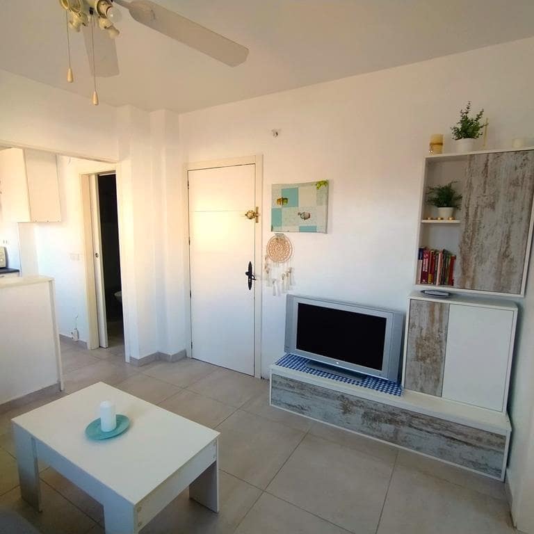 1 soverom Leilighet til salgs i Torrevieja - € 95 000 (Ref: 9759573)