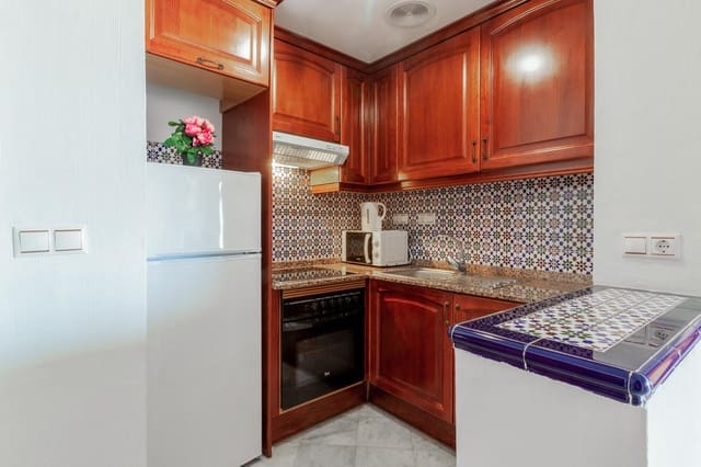 2 quarto Apartamento para venda em Playa de los Locos, Torrevieja com piscina - 234 990 € (Ref: 9759576)