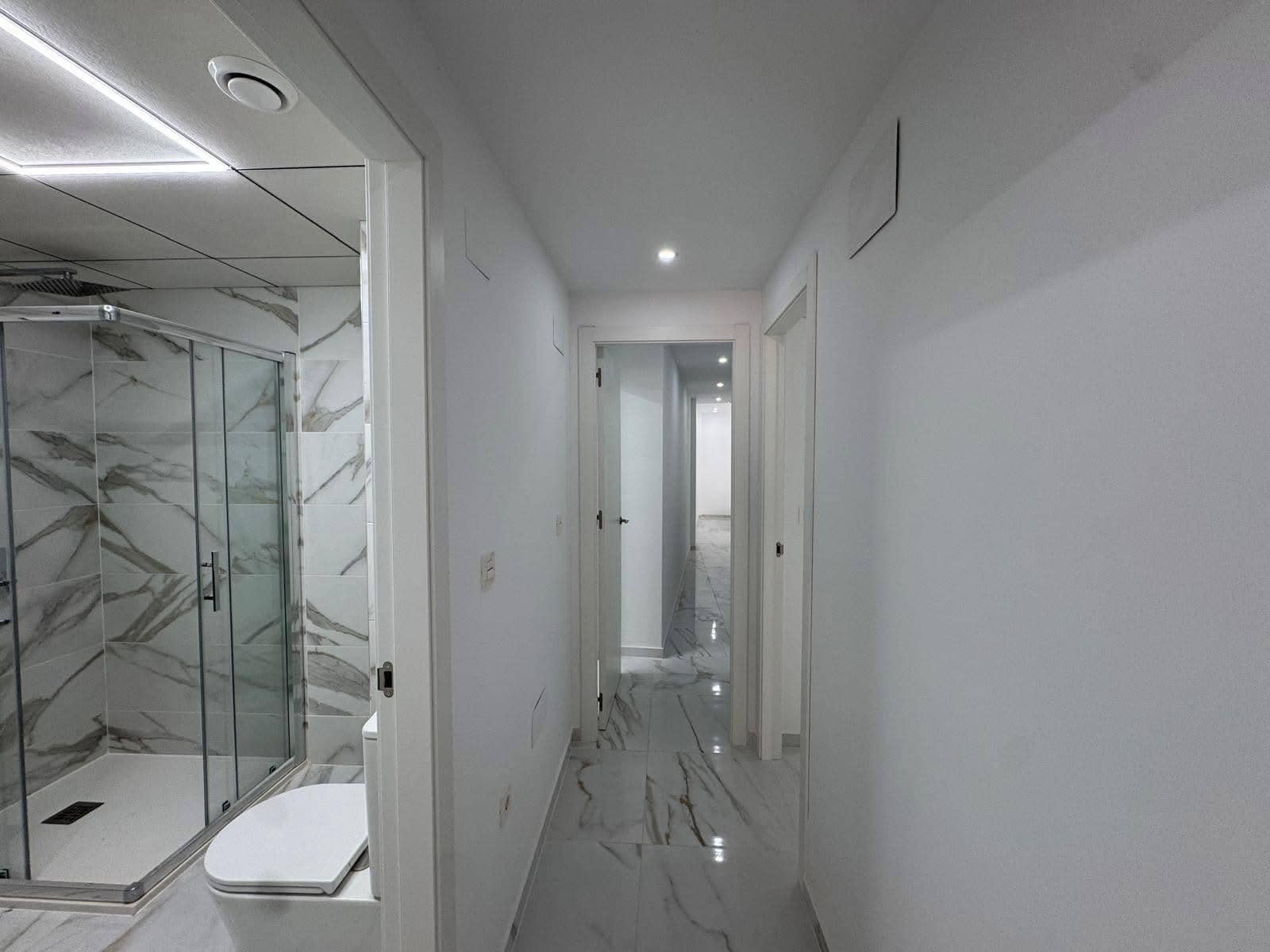 2 soveværelse Lejlighed til salg i Torrevieja - € 200.000 (Ref: 9759577)