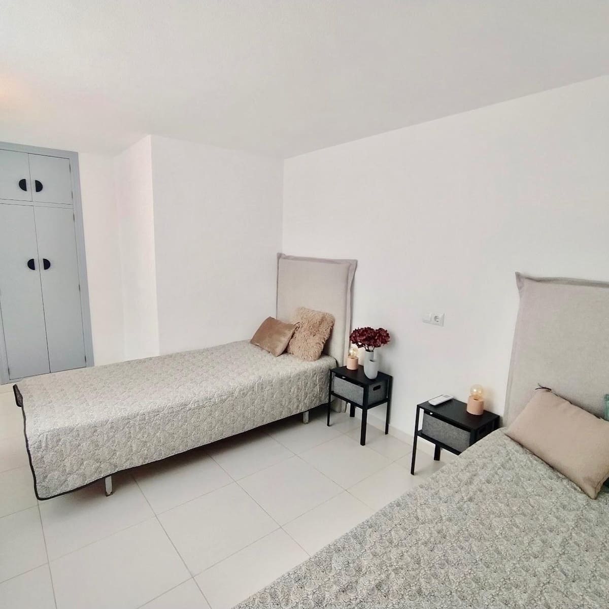 2 soverom Penthouse til salgs i Torrevieja - € 195 000 (Ref: 9759579)