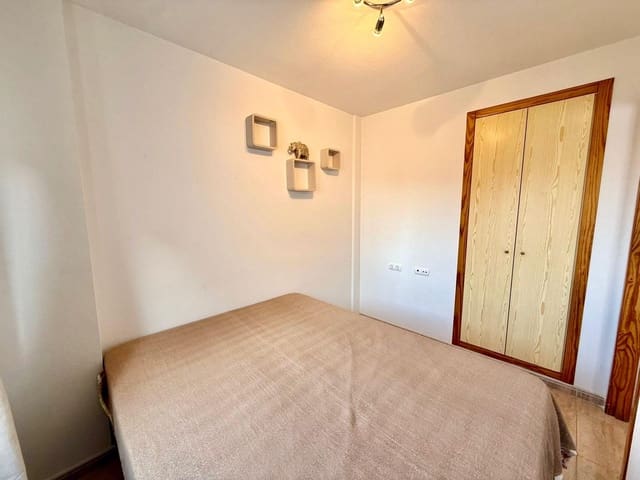 1 Zimmer Apartment zu verkaufen in Torrevieja mit Pool - 89.000 € (Ref: 9759581)