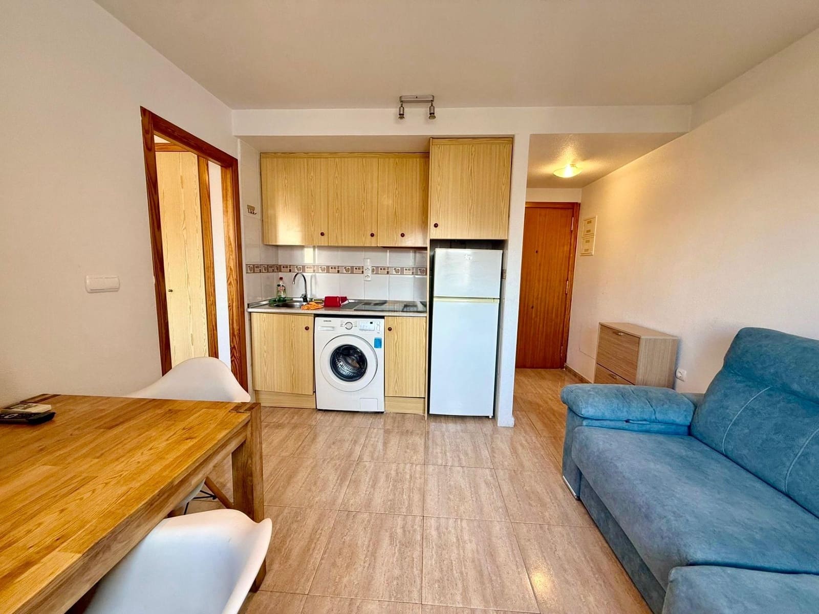 1 sypialnia Apartament na sprzedaż w Torrevieja z basenem - 90 000 € (Ref: 9759581)