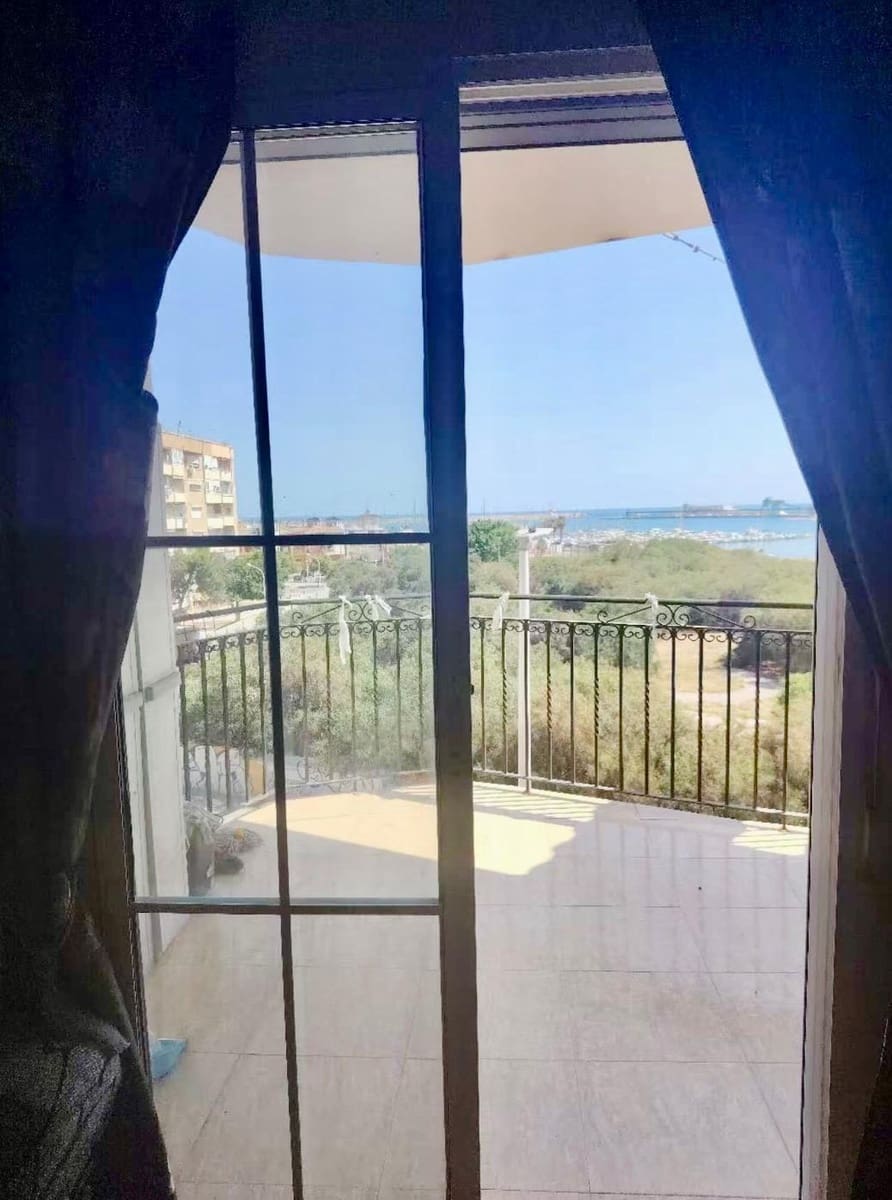 3 slaapkamer Appartement te koop in Torrevieja - € 165.000 (Ref: 9778079)