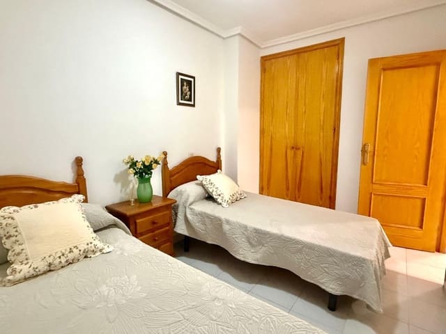 1 chambre Appartement à vendre à Los Europeos, Torrevieja avec garage - 154 900 € (Ref: 9780504)