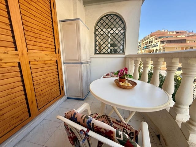 1 chambre Appartement à vendre à Los Europeos, Torrevieja avec garage - 154 900 € (Ref: 9780504)