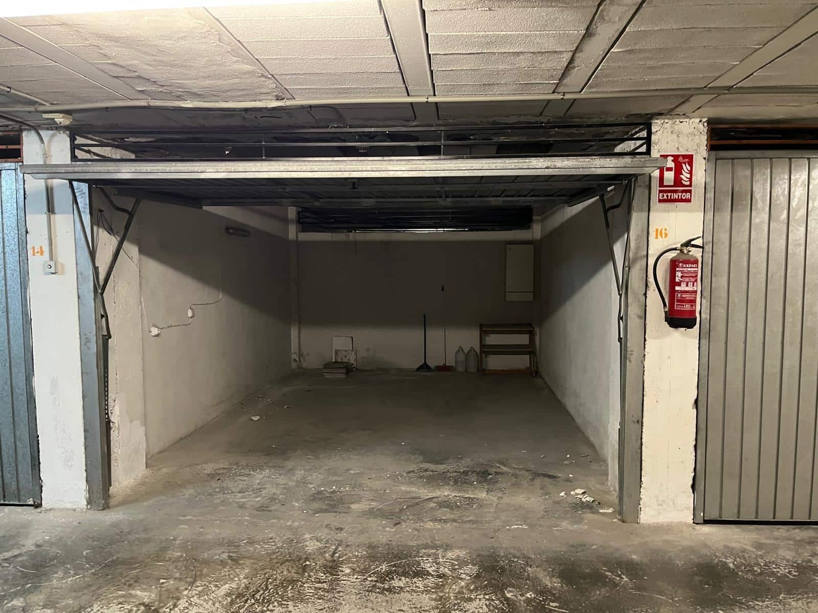 Garagem para venda em Aguas Nuevas - 16 900 € (Ref: 9780505)