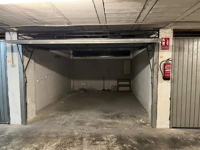 Garagem para venda em Aguas Nuevas, Torrevieja - 16 900 € (Ref: 9780505)