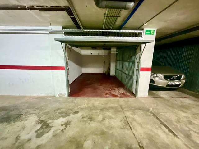 Garage til salg i Parque de las Naciones, Torrevieja - € 19.500 (Ref: 9797055)