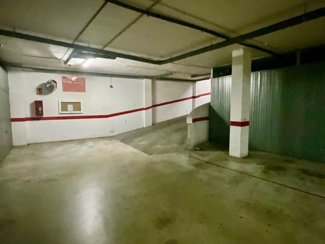 Garage til salg i Parque de las Naciones, Torrevieja - € 19.500 (Ref: 9797055)