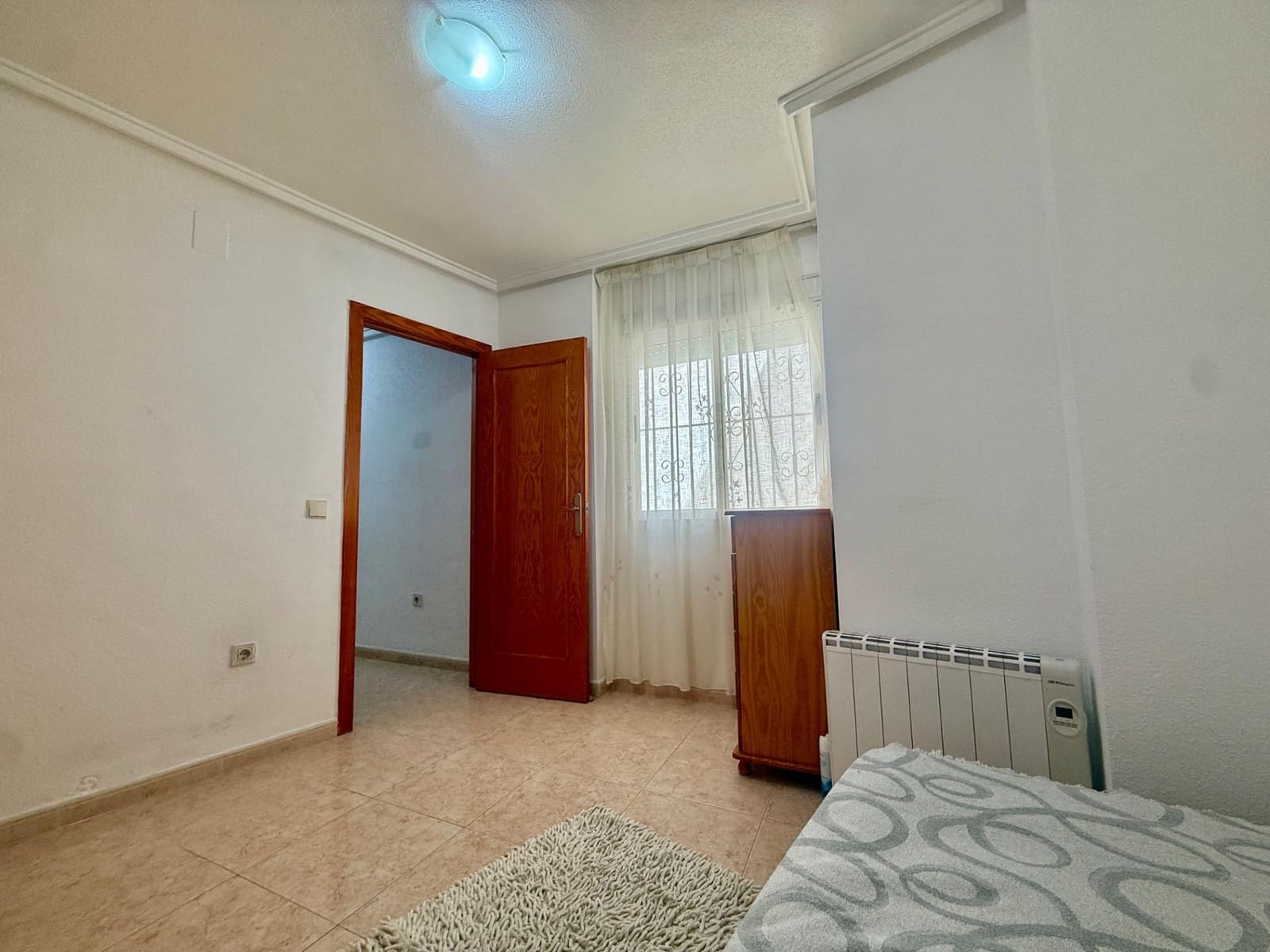 2 sovrum Takvåning till salu i Torrevieja med pool - 139 900 € (Ref: 9799206)