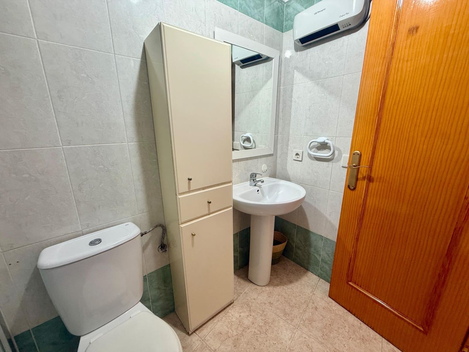 2 sovrum Takvåning till salu i Torrevieja med pool - 139 900 € (Ref: 9799206)