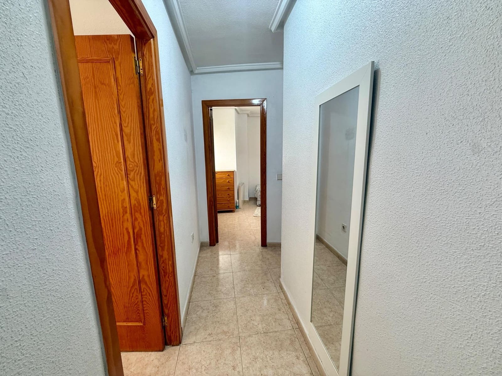 2 sovrum Takvåning till salu i Torrevieja med pool - 139 900 € (Ref: 9799206)