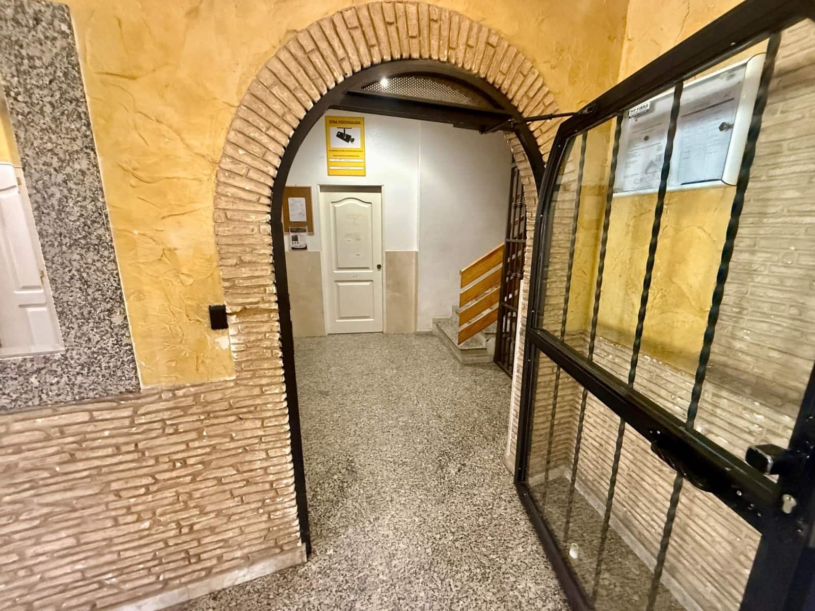 2 sovrum Takvåning till salu i Torrevieja med pool - 139 900 € (Ref: 9799206)