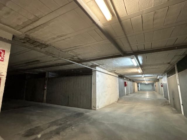 Garage til salg i Aguas Nuevas, Torrevieja - € 16.900 (Ref: 9833614)