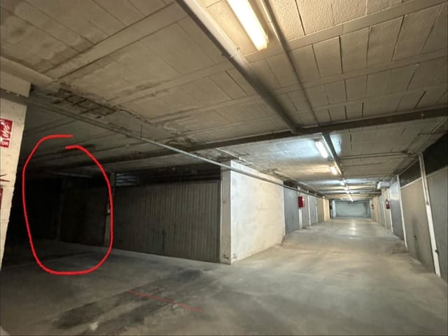 Garage til salg i Aguas Nuevas, Torrevieja - € 16.900 (Ref: 9833614)