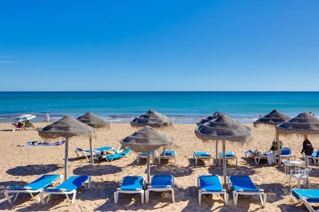 Garage til salg i La Mata, Torrevieja - € 13.900 (Ref: 9849308)