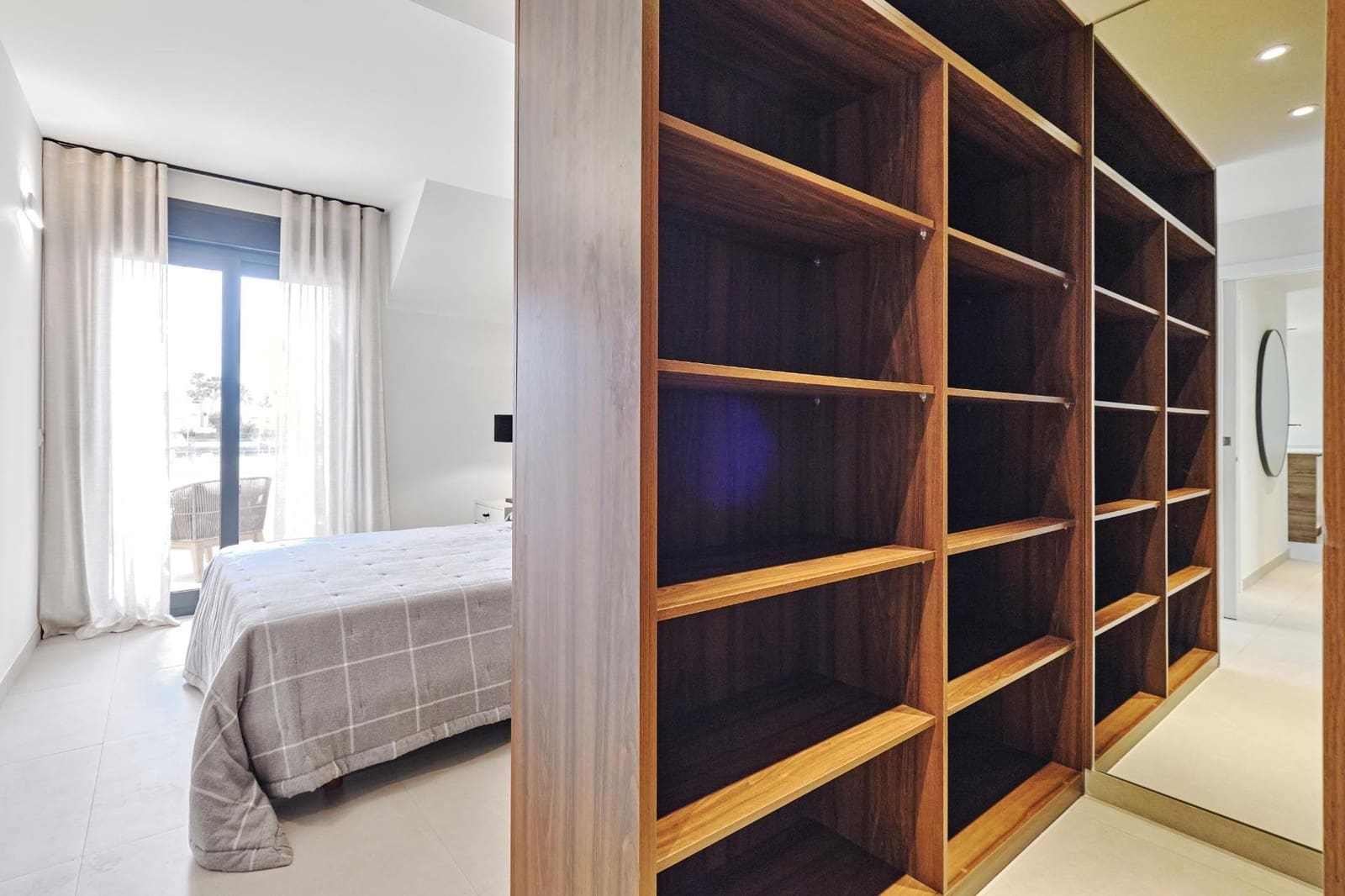 2 bedroom Penthouse for sale in La Veleta with pool - € 390,000 (Ref: 9927369)
