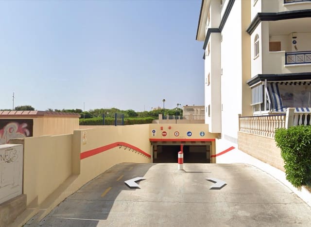 Garage til salg i La Mata, Torrevieja - € 26.000 (Ref: 9939926)