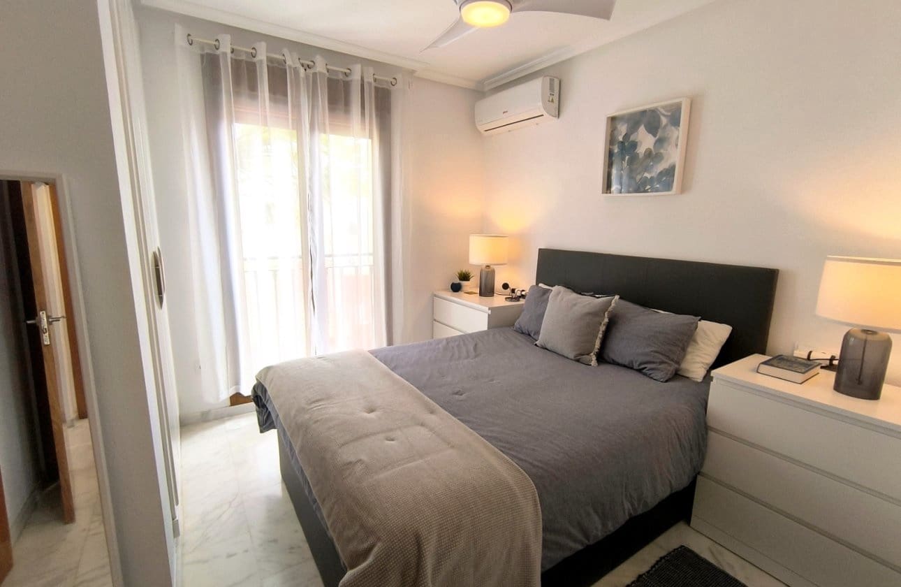 2 bedroom Apartment for sale in Algorfa with pool garage - € 199,950 (Ref: 10009755)