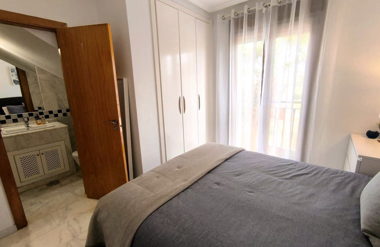 2 bedroom Apartment for sale in Algorfa with pool garage - € 199,950 (Ref: 10009755)