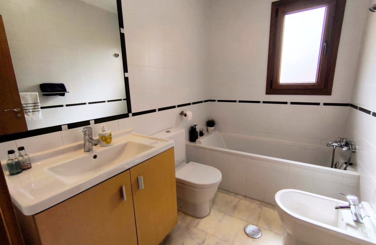 2 bedroom Apartment for sale in Algorfa with pool garage - € 199,950 (Ref: 10009755)