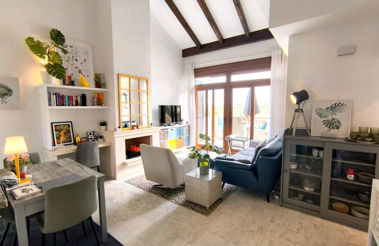 2 bedroom Apartment for sale in Algorfa with pool garage - € 199,950 (Ref: 10009755)